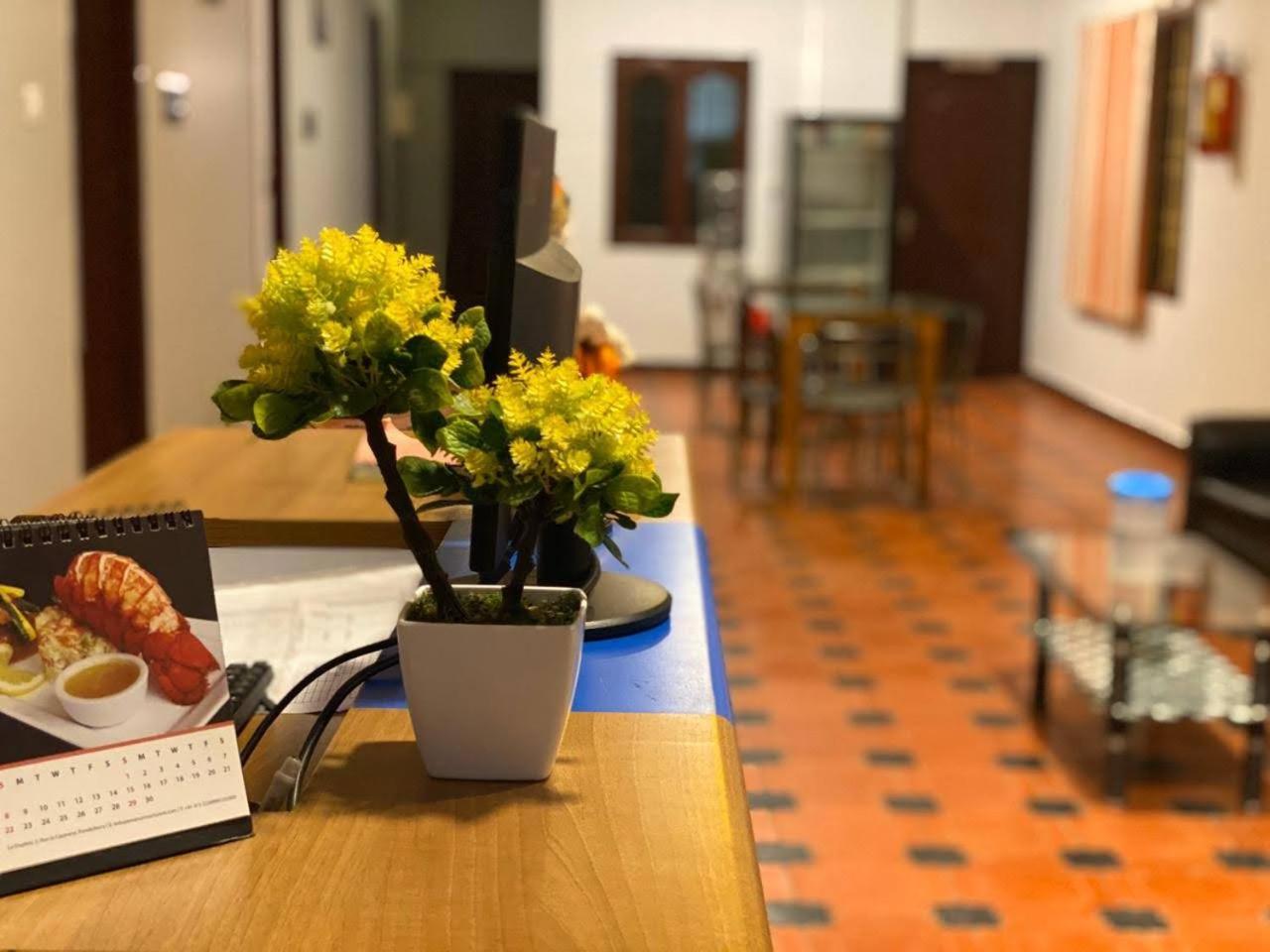 La Paradise Residency - Tie Hotels & Resorts ポンディシェリ エクステリア 写真